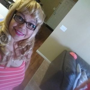 Meet your Posher, Luz